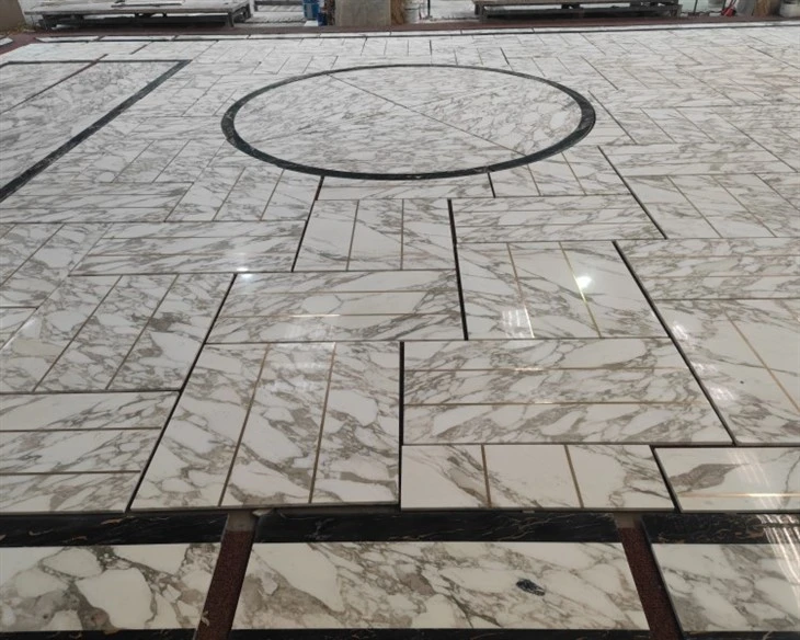 Calacatta Gold Marble Tile